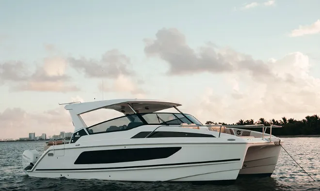 Aquila Yachts Seacrest Florida